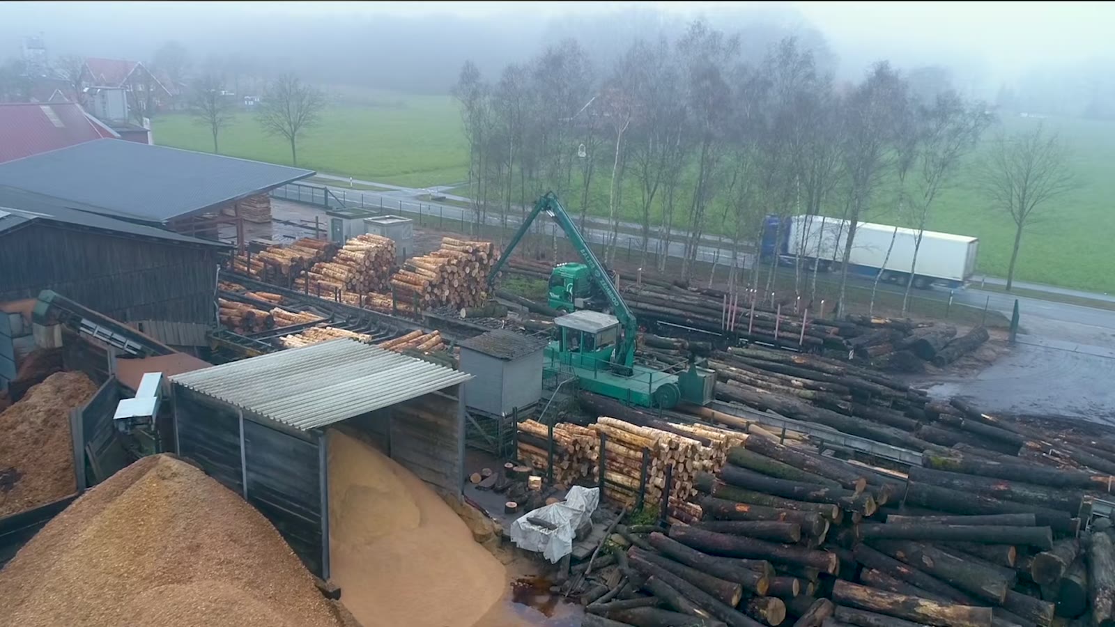 Ecological Milling of Hardwood — film